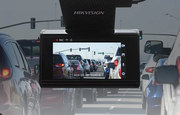 Hikvision AE-DC8312-C6S(GPS) 2160P Araç Kamerası ürün görseli 1