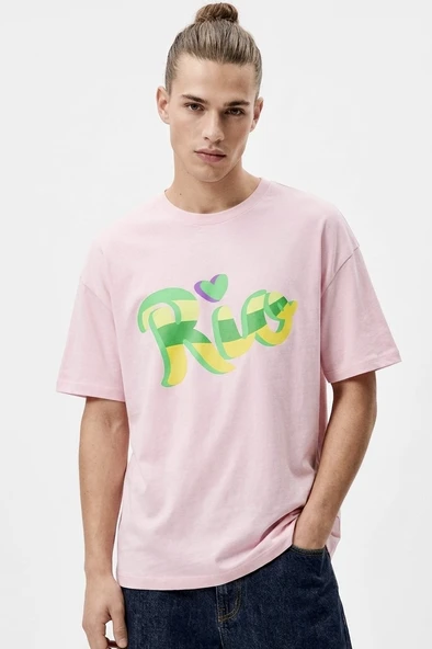 Erkek Pembe Rio Baskılı Oversize Bisiklet Yaka Tişört ürün görseli 1