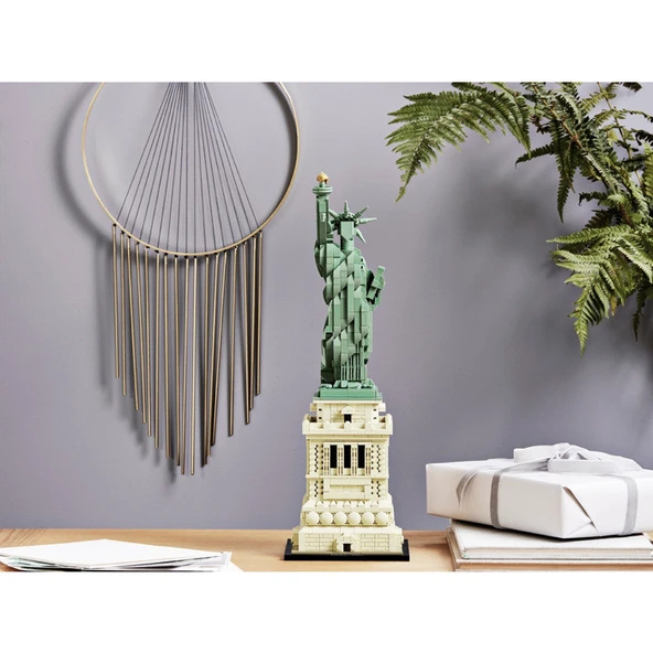 LEGO Architecture Özgürlük Heykeli 21042 - Resim 5