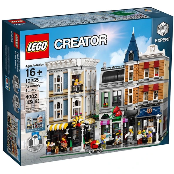 LEGO Creator Expert 10255 Assembly Square ürün görseli 1