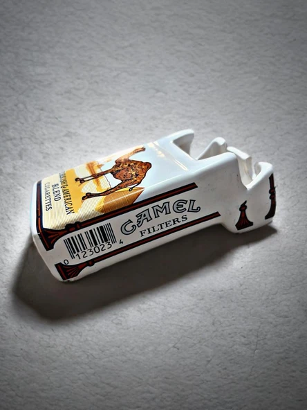 Retro Paket Tasarımlı Seramik Küllük | Dekoratif Masa Üstü Küllük 5,5 x 10 cm ürün görseli 1