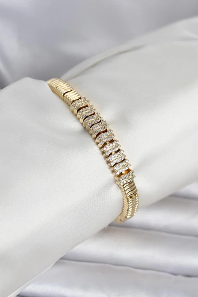 Pirinç Gold Renk Zirkon Taşlı Kadın Bileklik TJ-BB8400 ürün görseli 1