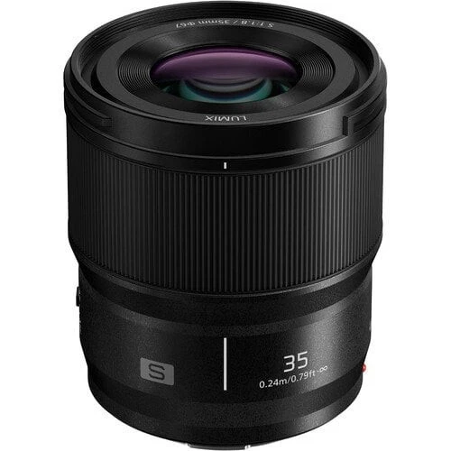 Panasonic Lumix S 35mm f/1.8 Lens ürün görseli 1