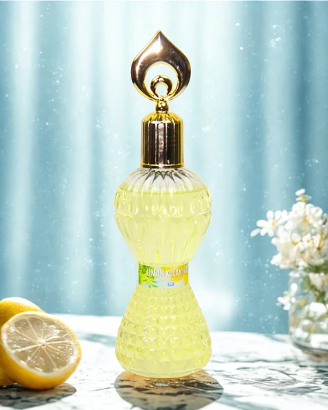 Lüx Limon Kolonyası 300cc Ferahlatıcı ve Hijyenik ve Özel Ambalaj Kolonya ürün görseli 1