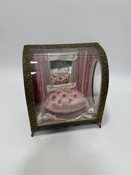 Antika Fransız Düğün Hatırası Mücevher Kutusu 30x29x17cm ürün görseli 1
