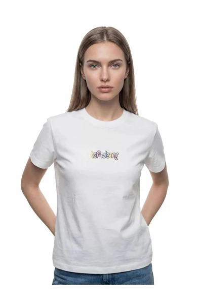 Loft Kadın T-shirt LF2042206 ürün görseli 1