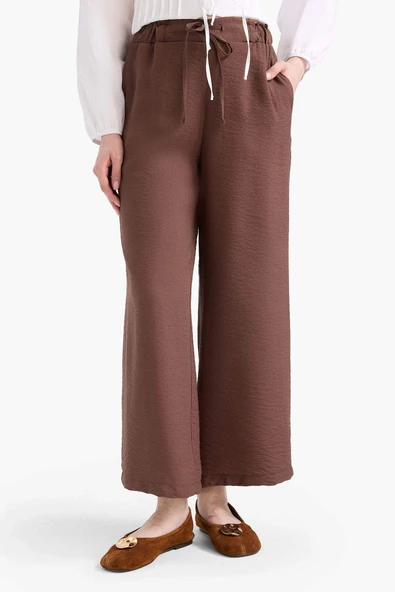 Defacto F0988 Kahve Regular Fit Cep Detaylı Geniş Paça Pantolon ürün görseli 1