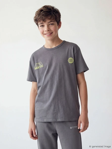 LCW Kids Gri Bisiklet Yaka Baskılı Erkek Çocuk Tişört ürün görseli 1