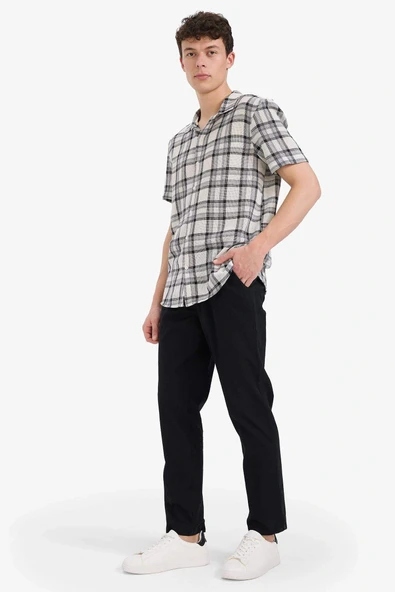 Defacto Z6475AZBK81 Siyah %100 Pamuk Jogger Fit Beli Bağcıklı Lastikli Dar Paça Cepli Pantolon ürün görseli 1