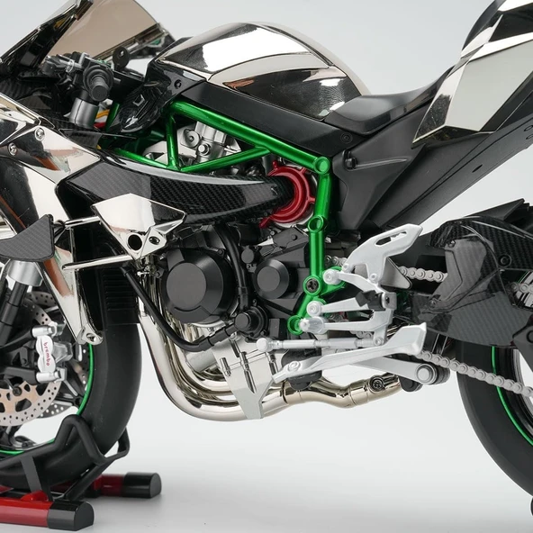 PTTAVM: XLG Kawasaki H2R 1:6 Dinamik Alaşım Motosiklet Modeli