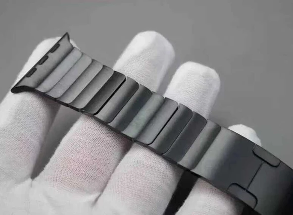 Apple Watch 7 45mm KRD-35 Metal Kordon - Resim 4
