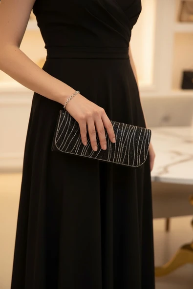 Enoch Kadın Sim Dokulu Kristal Taşlı Dikey Şerit Detaylı Minimalist Abiye Portföy Çanta ürün görseli 1