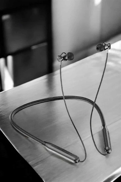 Dijital Göstergeli Kulak İçi Kablosuz Bluetooth Kulaklık Boyun Bantlı ürün görseli 1