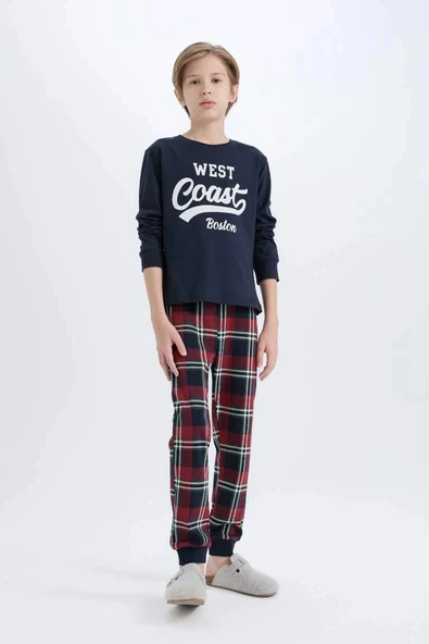 D5212 Baskılı Üst Kareli Uzun Alt Pijama Takımı ürün görseli 1