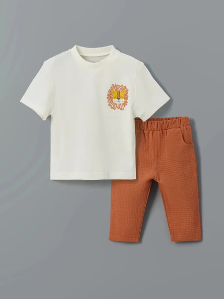LCW baby EKRU Bisiklet Yaka Baskılı Erkek Bebek Tişört ve Pantolon 2'li ürün görseli 1