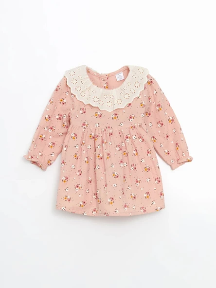 LCW baby PEMBE Bebe Yaka Çiçekli Kız Bebek Elbise ürün görseli 1