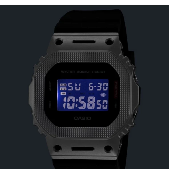 Casio GM-5600M-1DR Kol Saati - Resim 4