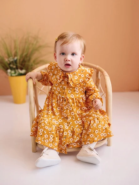 LCW baby SARI Gömlek Yaka Çiçekli Kız Bebek Elbise ürün görseli 1