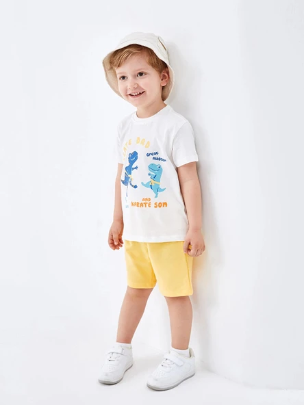 LCW Kids Ekru Bisiklet Yaka Baskılı Erkek Bebek Tişört ve Şort 2'li Takım ürün görseli 1
