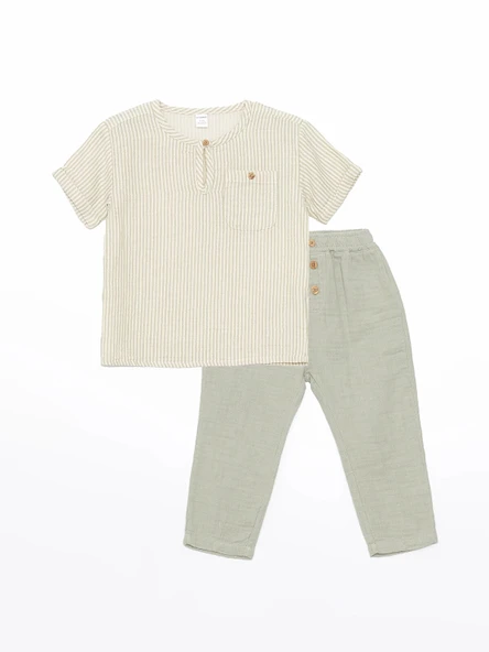 LCW Kids Ekru Bisiklet Yaka Kısa Kollu Basic Erkek Bebek Gömlek ve Pantolon 2'li Takım ürün görseli 1