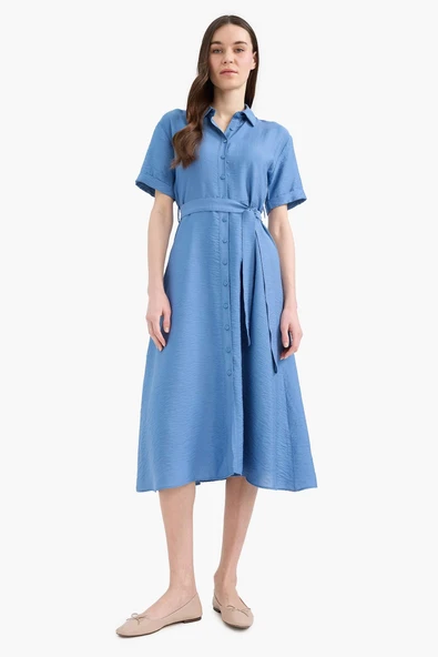 Defacto E7932 Mavi  Regular Fit Gömlek Yaka Kuşaklı Kısa Kollu Midi Elbise ürün görseli 1