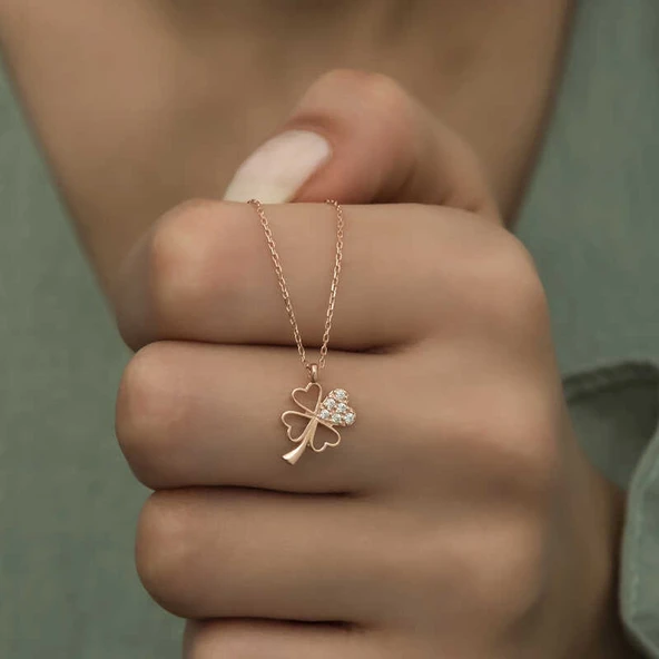 925 Ayar Gümüş Rose Kalpli Dört Yapraklı Yonca Kadın Gümüş Kolye ürün görseli 1