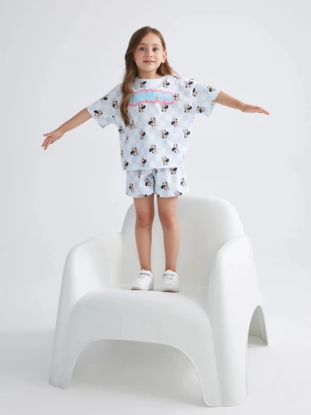 LCW Kids Beyaz Minnie Mouse Baskılı Kız Çocuk Şortlu Pijama Takım ürün görseli 1