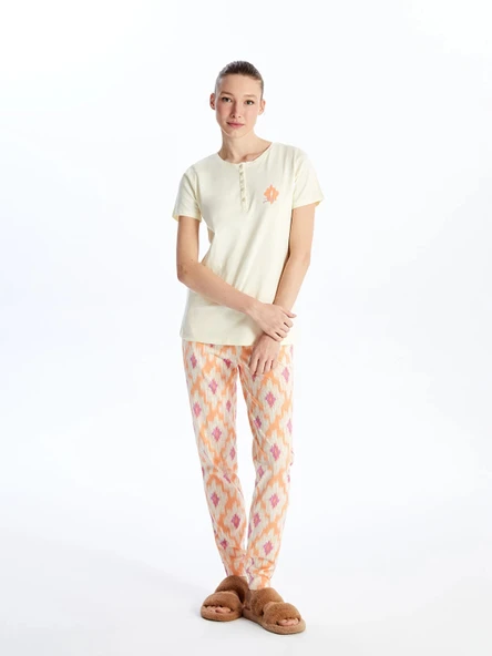 LCW DREAM Ekru Bisiklet Yaka Baskılı Kısa Kollu Kadın Pijama Takımı ürün görseli 1