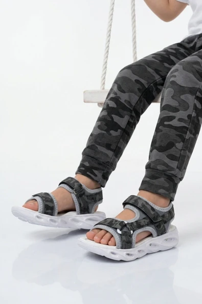 Cool Siyah Cırtlı Işıklı Hafif Erkek Çocuk Sandalet Sage P ürün görseli 1