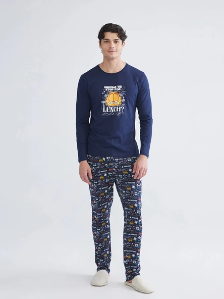 LC WAIKIKI Lacivert Standart Kalıp Garfield Baskılı Erkek Pijama Takımı ürün görseli 1