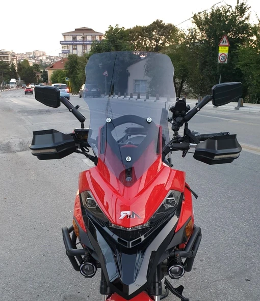 MOTOCAM RKN 530 ADV Ön Cam 2021-2026 Model 55cm Füme Renkli 4mm ürün görseli 1