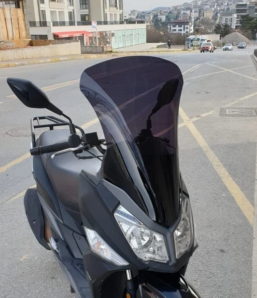 MOTOCAM SYM JET 14 200 Ön Cam 2017-2026 Model 65cm Siyah Renkli 4mm UZUN ürün görseli 1
