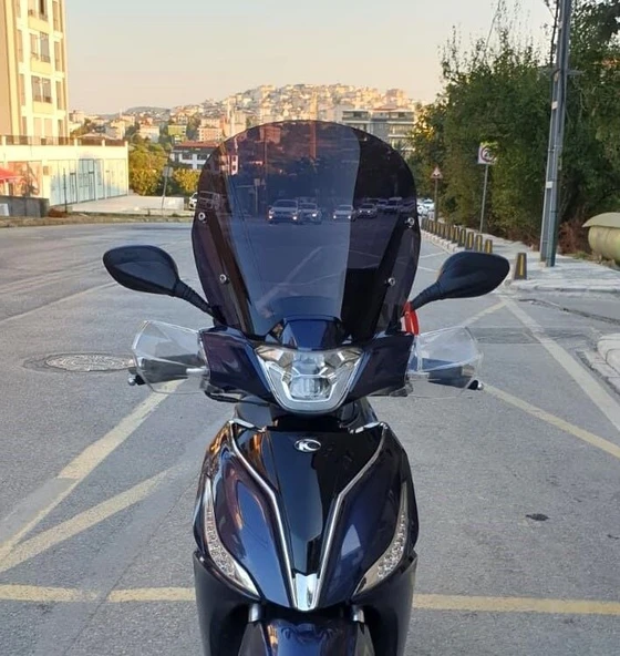MOTOCAM Kymco People S 200 Ön Cam 2020-2026 Model 38cm Siyah Renkli 4mm SPORTİF ürün görseli 1