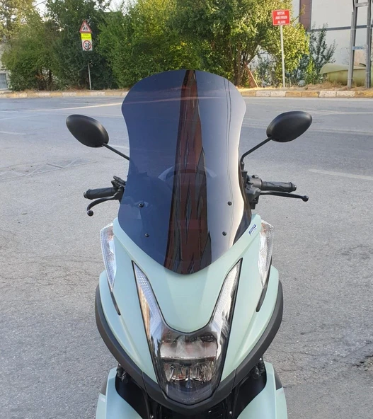 MOTOCAM Yamaha Tricity 125 Ön Cam 2014-2026 Model 60cm Siyah Renkli 4mm ürün görseli 1