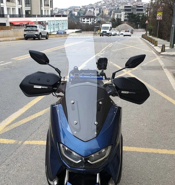 MOTOCAM Yamaha Nmax Ön Cam 2021-2024 Model 72cm Şeffaf Renkli 4mm UZUN ürün görseli 1