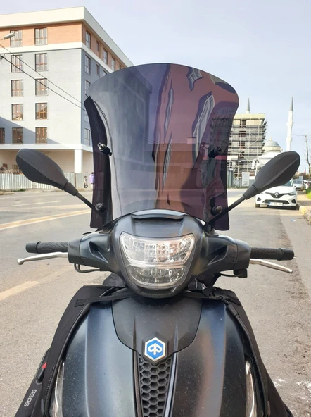MOTOCAM Piaggio Beverly 400 Ön Cam 2021-2026 Model 44cm Siyah Renkli 4mm ürün görseli 1