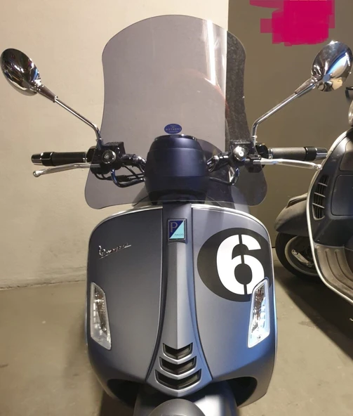 MOTOCAM Vespa GTV 300 Ön Cam 2011-2022 Model 42cm Füme Renkli 4mm APARATSIZ ürün görseli 1