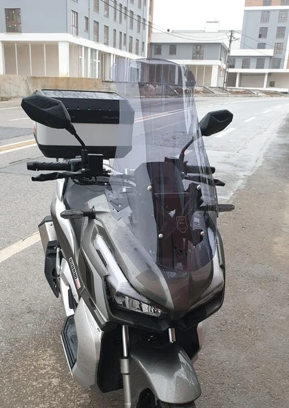 MOTOCAM Küba Rubano 150 Ön Cam 2023-2026 Model 65cm Füme Renkli 4mm ORTA BOYLU ürün görseli 1