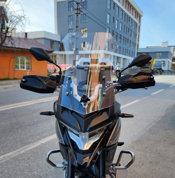 MOTOCAM Voge DS 300 Ön Cam 2021-2026 Model 55cm Şeffaf Renkli 4mm ürün görseli 1