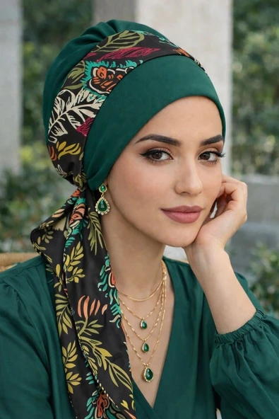 Zümrüt Renkli Desen Fularlı Bone ürün görseli 1