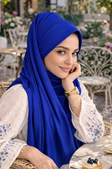 Saks Mavi Şapkalı Şal ürün görseli 1