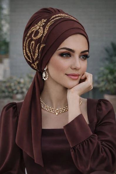 Acı Kahve Gold Motifli Atkılı Abiye Bone ürün görseli 1