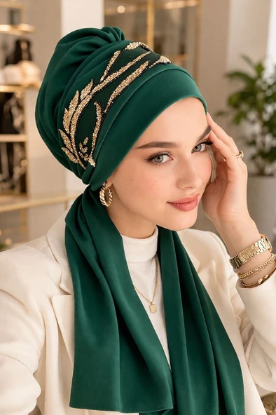 Zümrüt Simli Motifli Atkılı Abiye Bone ürün görseli 1