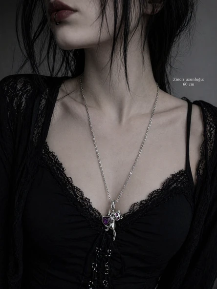 Gotik Kedi Figürlü Mor Kalp Detaylı Metal Kolye Unisex ürün görseli 1