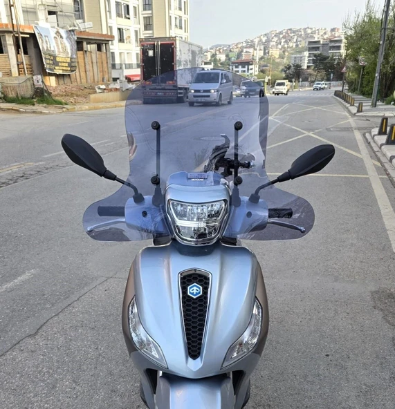 MOTOCAM Piaggio Medley S 150 Ön Cam 2021-2026 Model 56cm füme Renkli Elcikli APARATSIZDIR ürün görseli 1