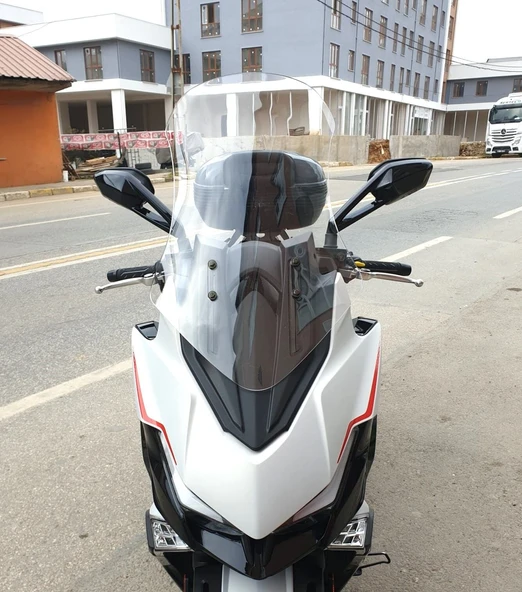 MOTOCAM Kymco Xciting VS 400 Ön Cam 2023-2026 Model 66cm Şeffaf Renkli 4mm ürün görseli 1