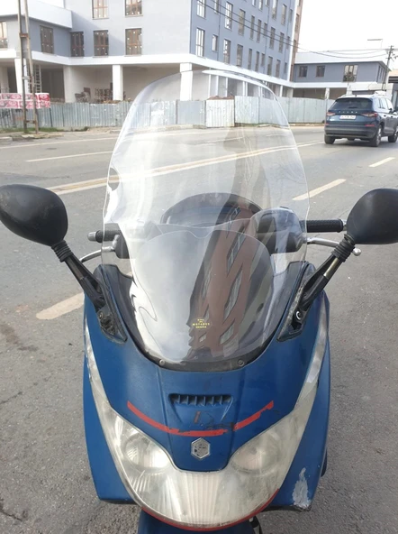 MOTOCAM Piaggio X8 200 Ön Cam 2004-2006 Model 58cm Şeffaf Renkli 4mm ürün görseli 1