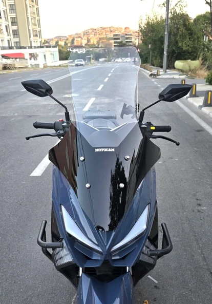 MOTOCAM Küba Newcity 125 Ön Cam 2023-2026 Model 78cm Şeffaf Renkli 4mm UZUN ürün görseli 1