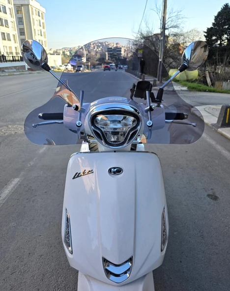 MOTOCAM Kymco Like 50 Ön Cam 2009-2023 Model 43cm Füme Renkli 4mm APARATSIZ ürün görseli 1