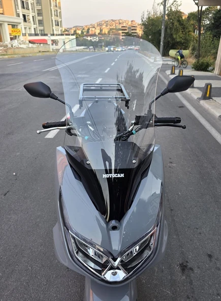 MOTOCAM Motolüx MCX 125 Ön Cam 2024-2026 Model 68cm Şeffaf Renkli 4mm ürün görseli 1
